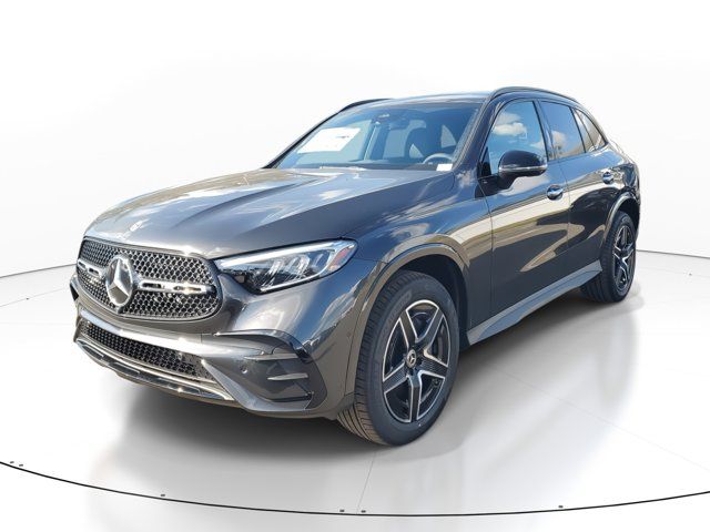 2025 Mercedes-Benz GLC 300