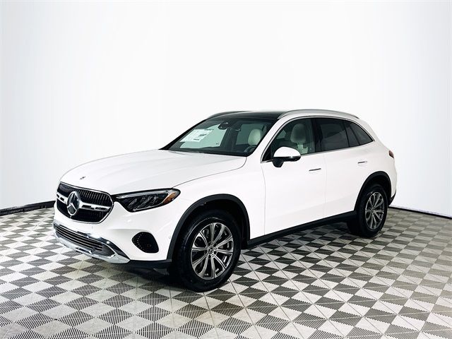 2025 Mercedes-Benz GLC 300