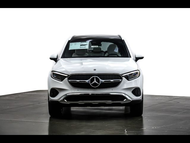 2025 Mercedes-Benz GLC 300