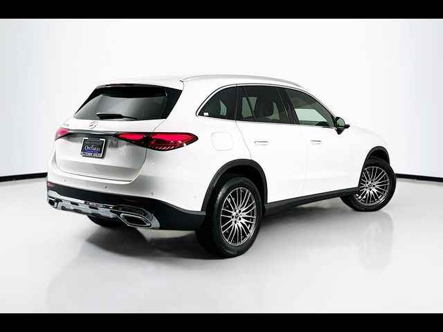 2025 Mercedes-Benz GLC 300