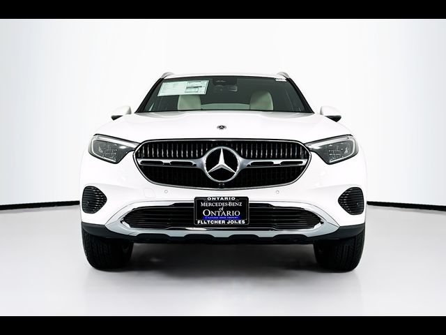 2025 Mercedes-Benz GLC 300