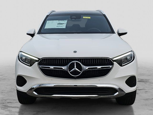 2025 Mercedes-Benz GLC 300