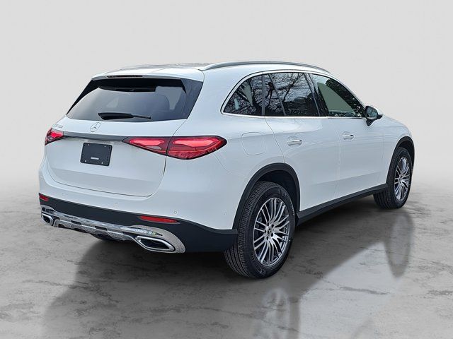 2025 Mercedes-Benz GLC 300