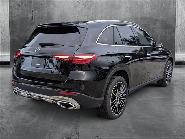 2025 Mercedes-Benz GLC 300