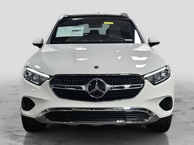 2025 Mercedes-Benz GLC 300