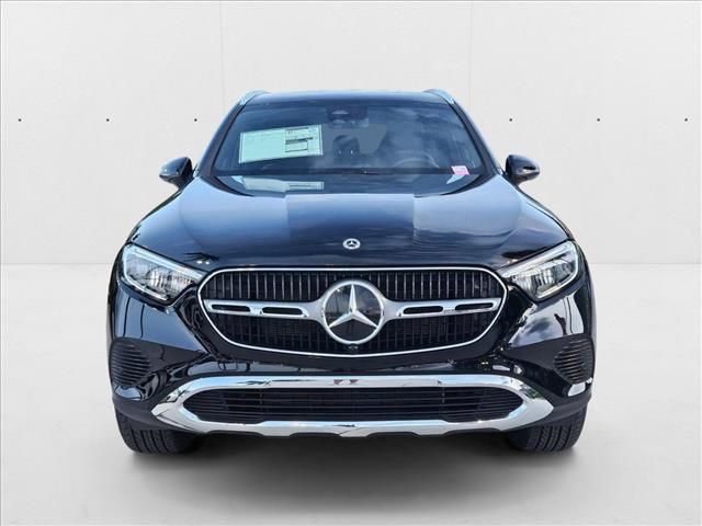 2025 Mercedes-Benz GLC 300
