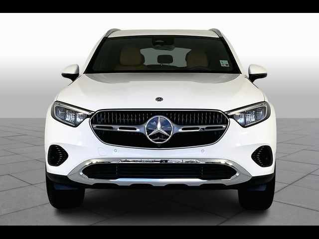 2025 Mercedes-Benz GLC 300