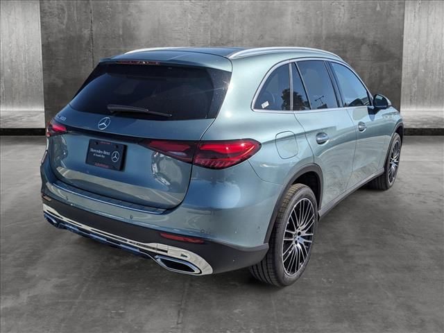 2025 Mercedes-Benz GLC 300