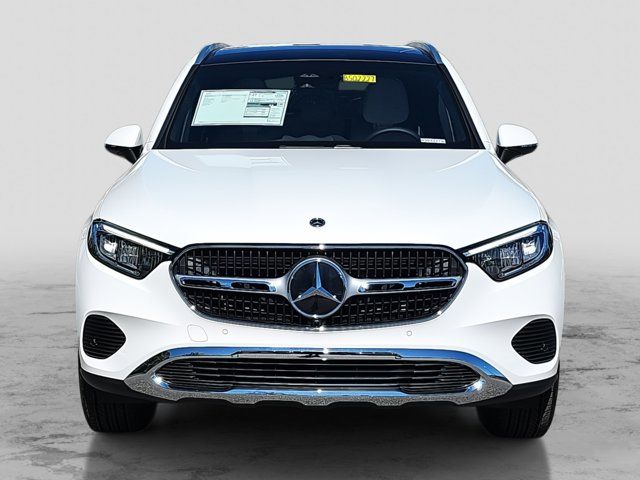 2025 Mercedes-Benz GLC 300