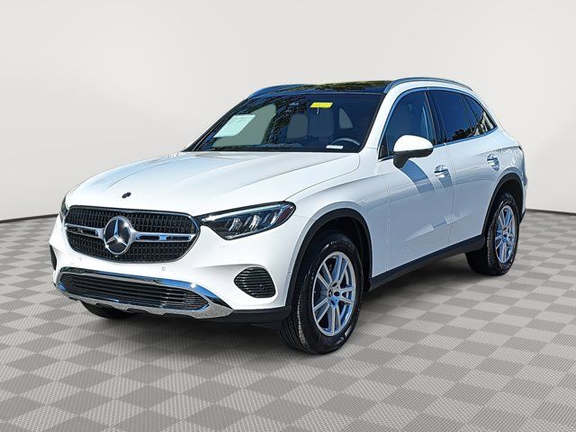 2025 Mercedes-Benz GLC 300