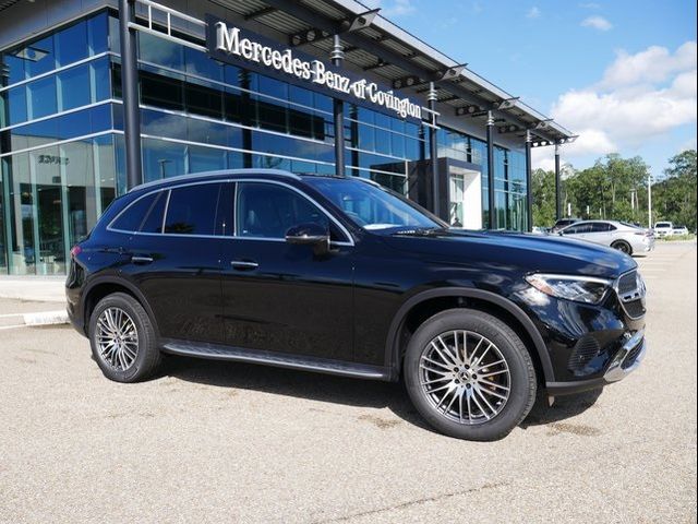 2025 Mercedes-Benz GLC 300