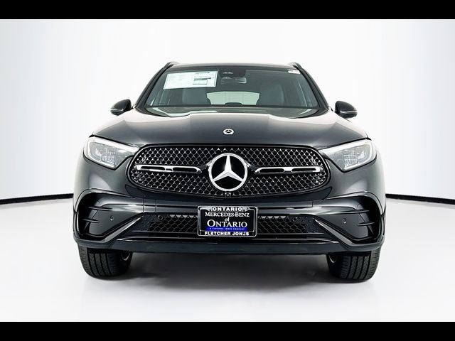 2025 Mercedes-Benz GLC 300