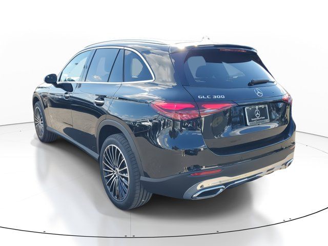 2025 Mercedes-Benz GLC 300