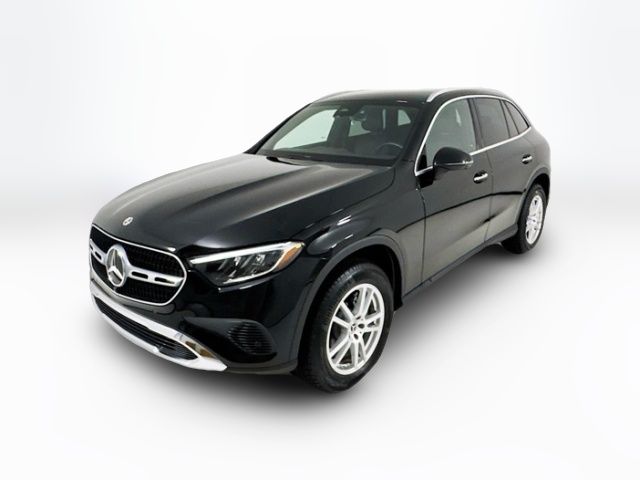 2025 Mercedes-Benz GLC 300