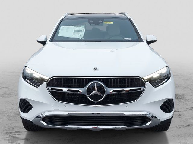 2025 Mercedes-Benz GLC 300