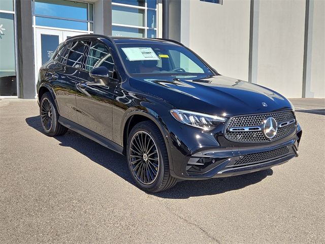 2025 Mercedes-Benz GLC 300