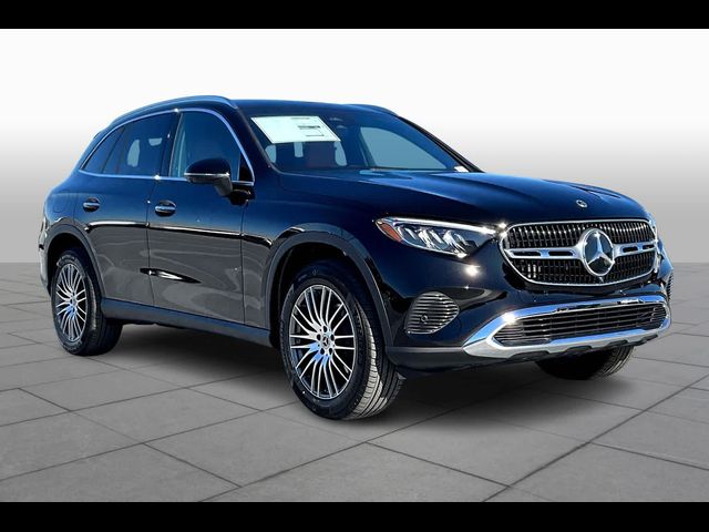 2025 Mercedes-Benz GLC 300