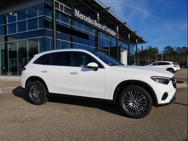 2025 Mercedes-Benz GLC 300