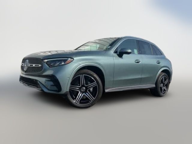 2025 Mercedes-Benz GLC 300