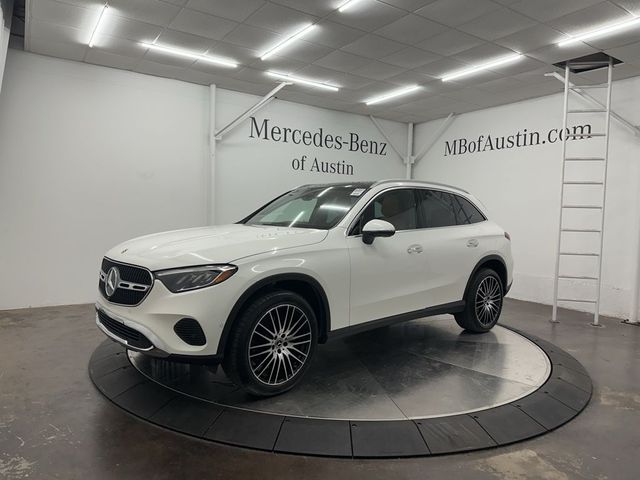 2025 Mercedes-Benz GLC 300