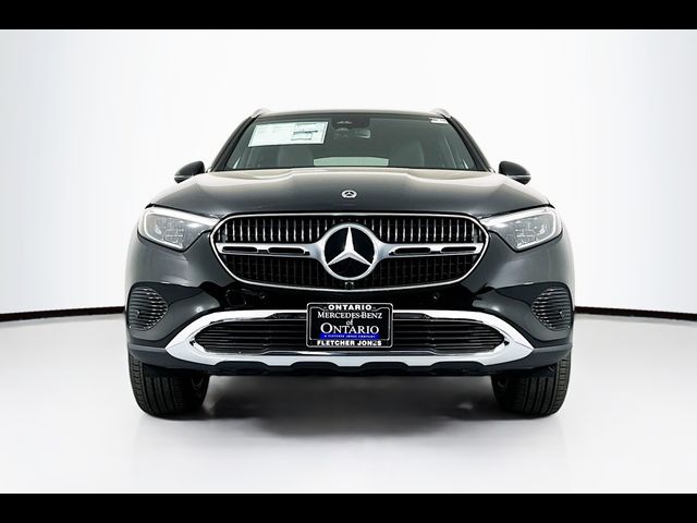 2025 Mercedes-Benz GLC 300