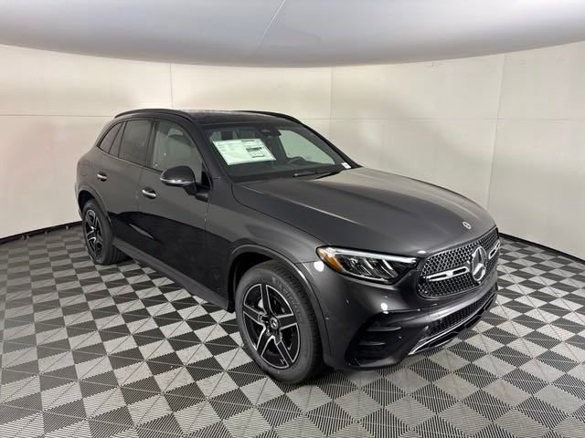 2025 Mercedes-Benz GLC 300