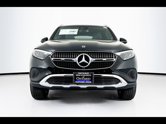 2025 Mercedes-Benz GLC 300