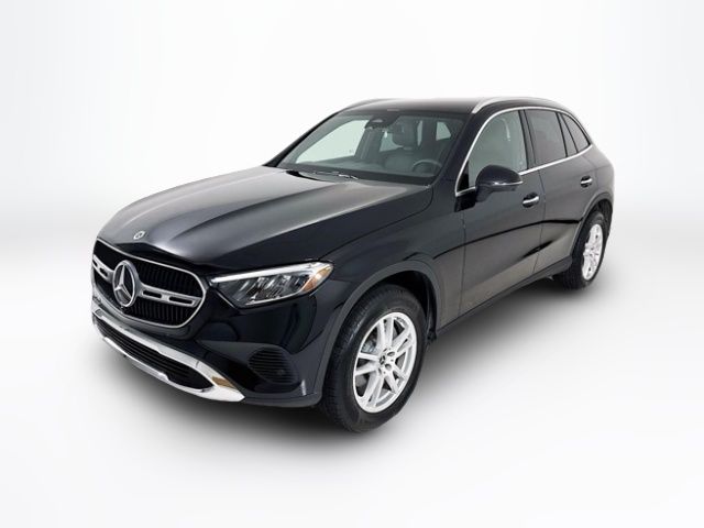 2025 Mercedes-Benz GLC 300