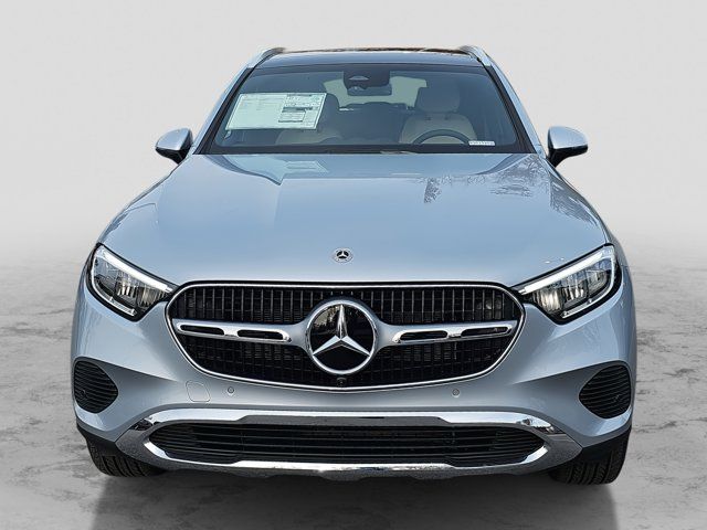 2025 Mercedes-Benz GLC 300