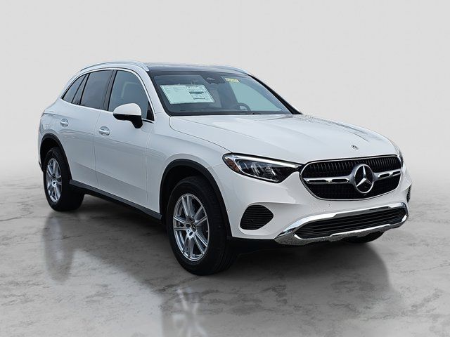 2025 Mercedes-Benz GLC 300