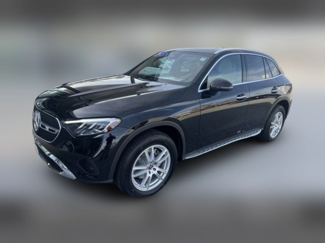 2025 Mercedes-Benz GLC 300