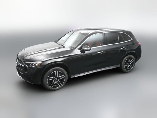 2025 Mercedes-Benz GLC 300