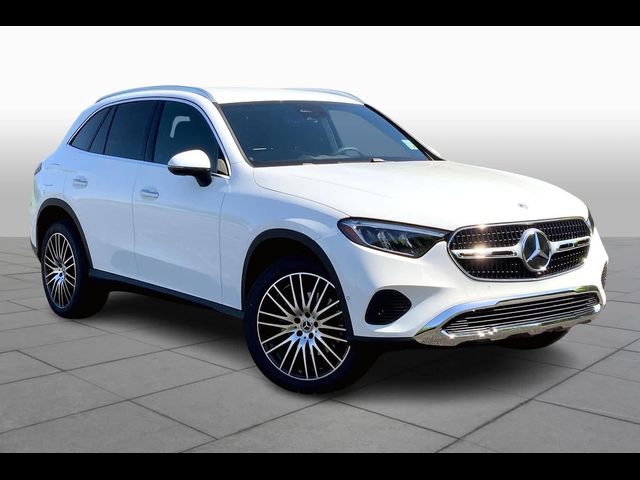 2025 Mercedes-Benz GLC 300
