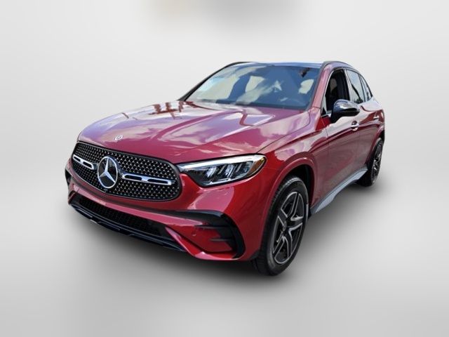2025 Mercedes-Benz GLC 300
