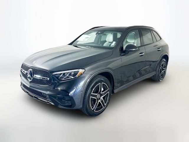 2025 Mercedes-Benz GLC 300