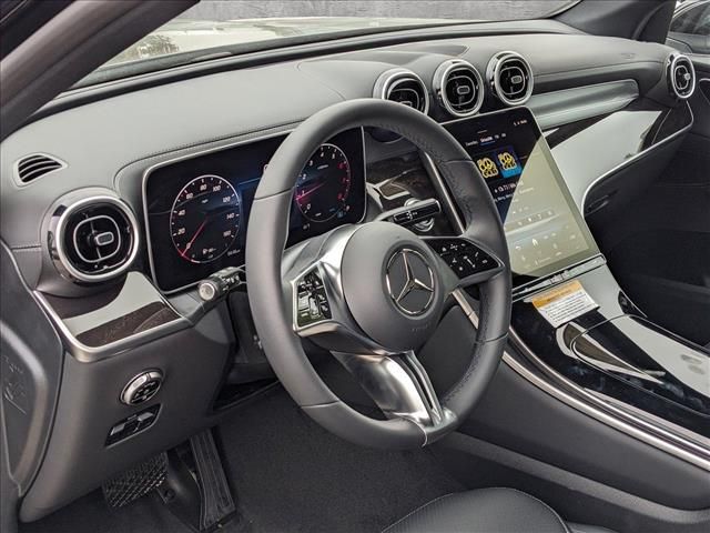 2025 Mercedes-Benz GLC 300