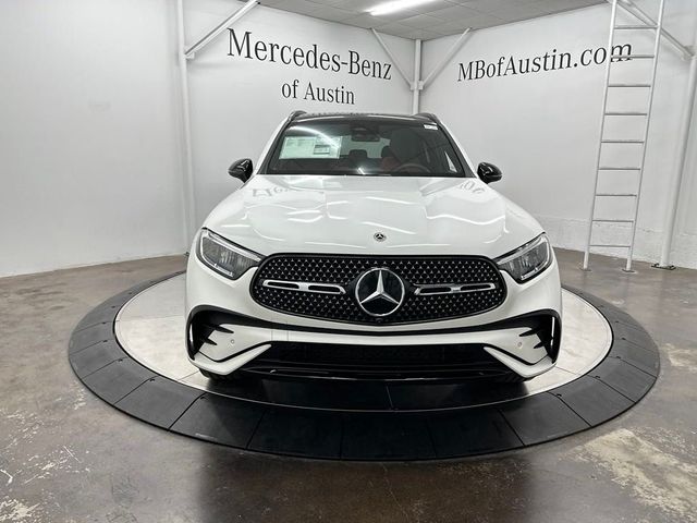 2025 Mercedes-Benz GLC 300