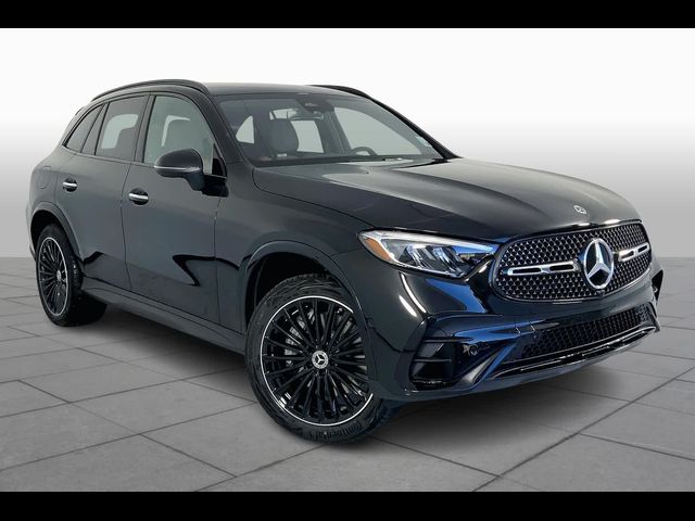 2025 Mercedes-Benz GLC 300