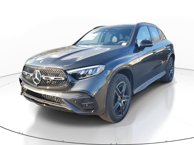 2025 Mercedes-Benz GLC 300