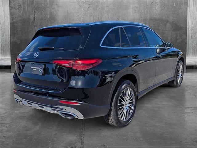 2025 Mercedes-Benz GLC 300