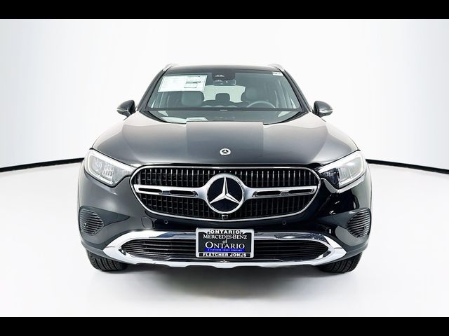 2025 Mercedes-Benz GLC 300