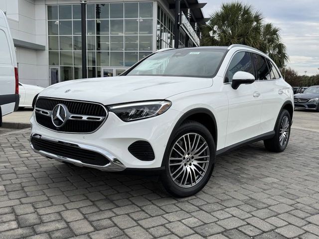 2025 Mercedes-Benz GLC 300