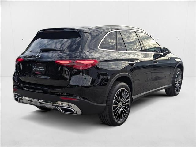 2025 Mercedes-Benz GLC 300