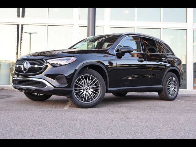 2025 Mercedes-Benz GLC 300