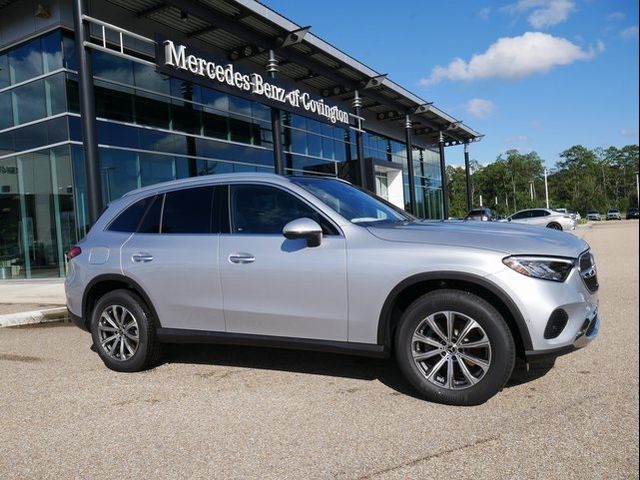 2025 Mercedes-Benz GLC 300