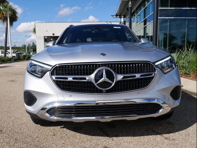 2025 Mercedes-Benz GLC 300