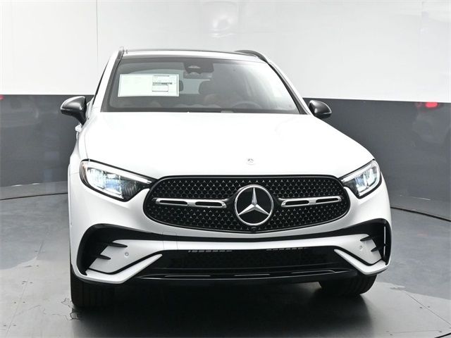 2025 Mercedes-Benz GLC 300