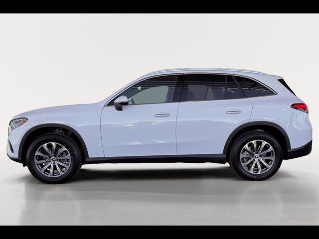 2025 Mercedes-Benz GLC 300