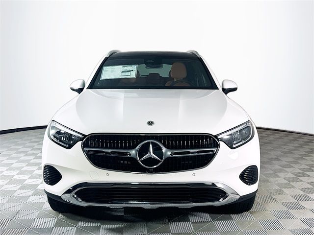 2025 Mercedes-Benz GLC 300