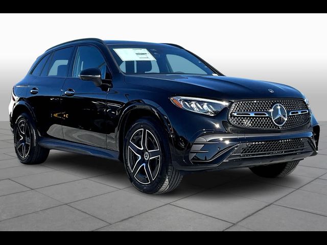 2025 Mercedes-Benz GLC 300